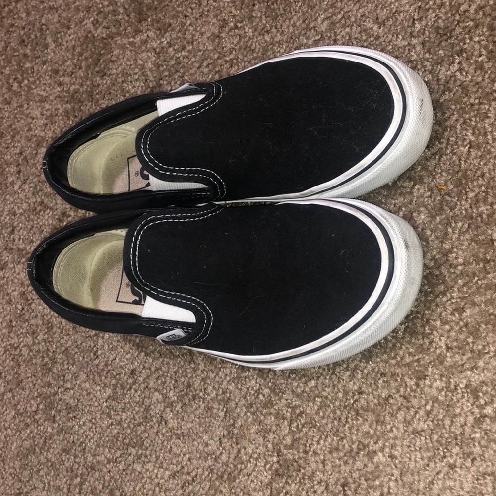 Black slip on vans